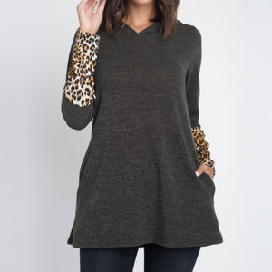 LAST ONE! Contrast Sleeves & Hoodie Top